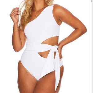 NWT Beach Riot Carlie One Piece